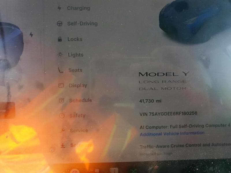 2024 TESLA MODEL Y 9