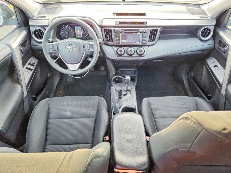 2017 TOYOTA RAV4 LE 8