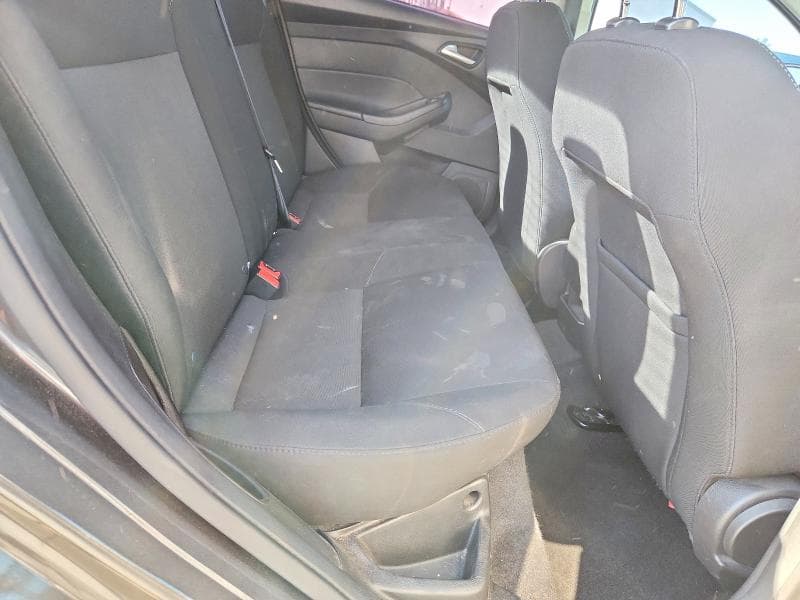 2018 FORD FOCUS SE 10