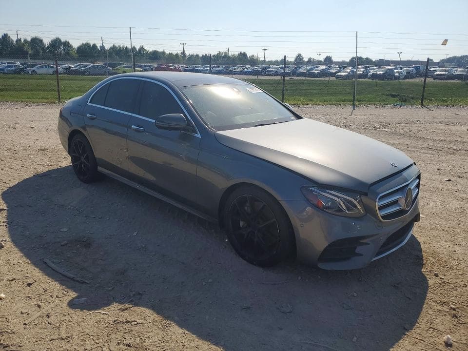 2019 MERCEDES-BENZ E 300 4