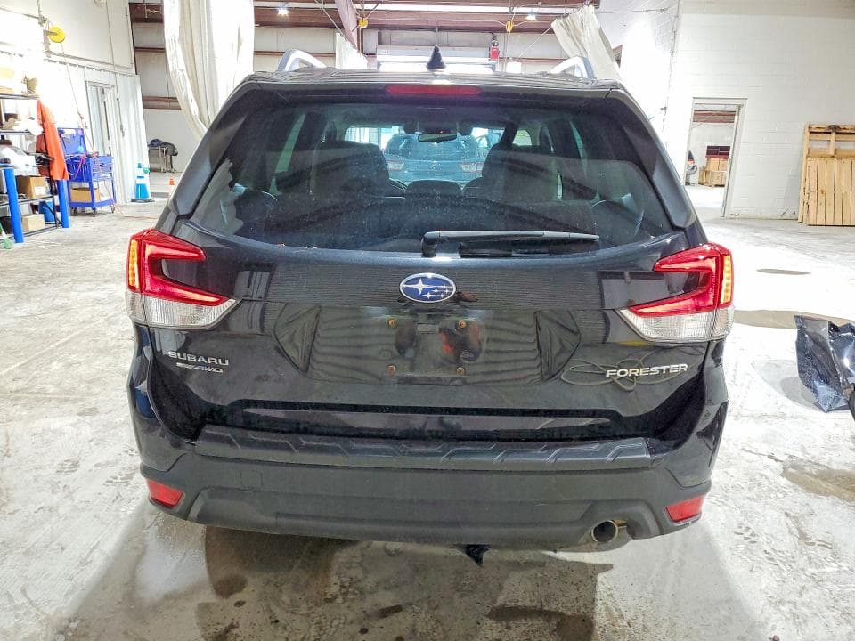 2021 SUBARU FORESTER LIMITED 6