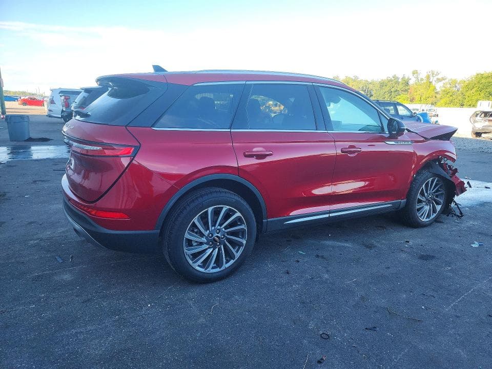 2024 LINCOLN CORSAIR RESERVE 3