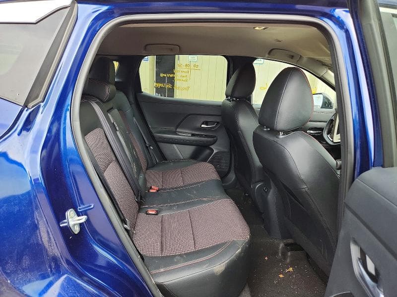 2026 NISSAN KICKS SR 11