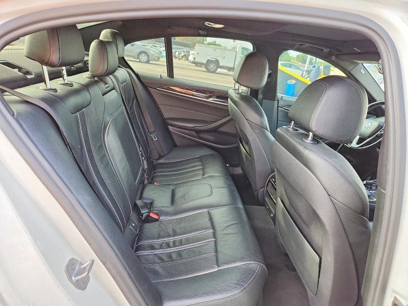 2017 BMW 540 I 10