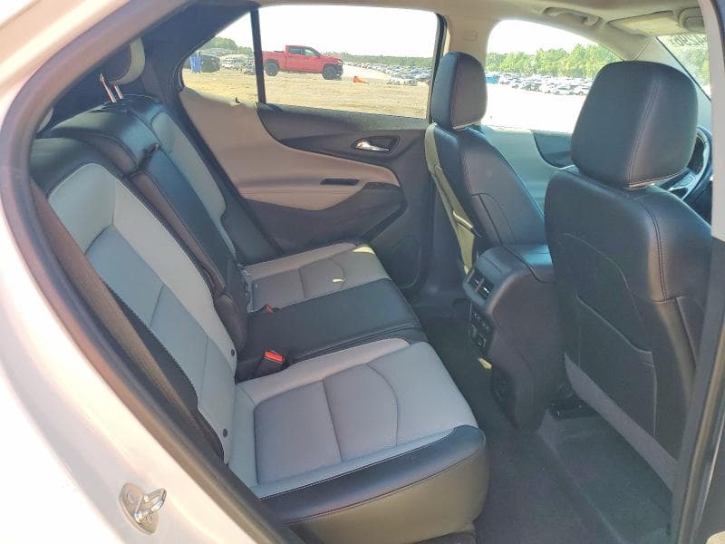 2018 CHEVROLET EQUINOX PREMIER 11