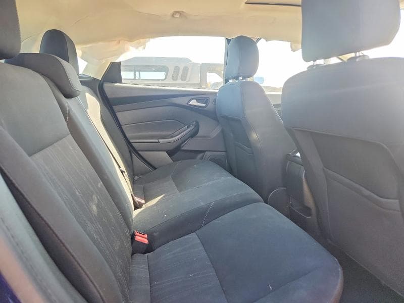 2017 FORD FOCUS SEL 10