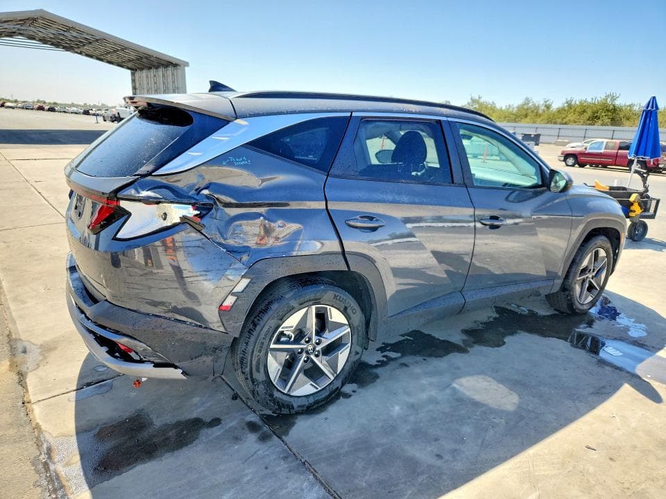 2026 HYUNDAI TUCSON SEL 3