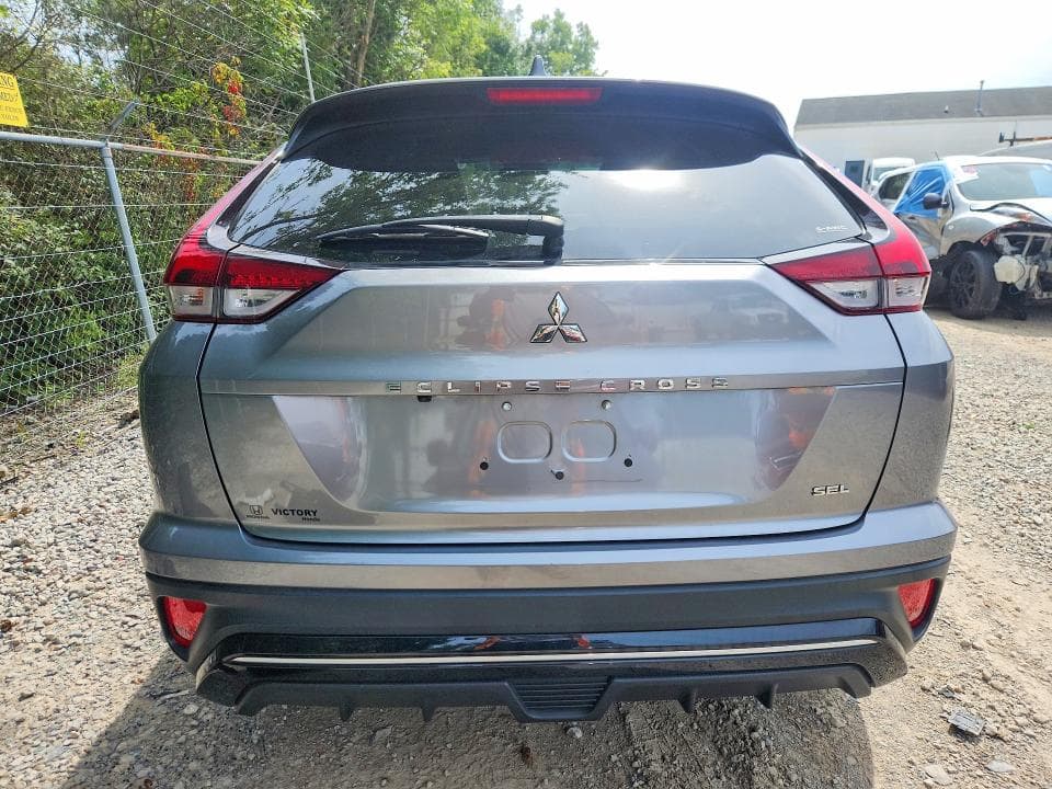 2022 MITSUBISHI ECLIPSE CROSS SE 6