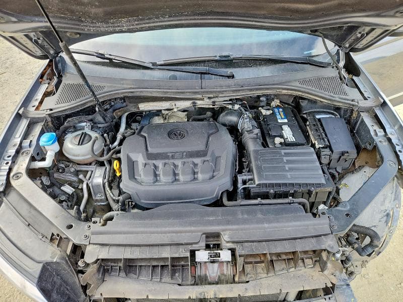 2018 VOLKSWAGEN TIGUAN SE 11