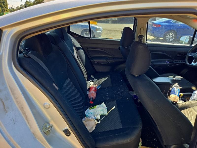 2020 NISSAN VERSA S 10