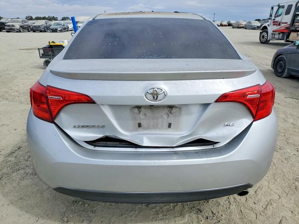2017 TOYOTA COROLLA SE 6