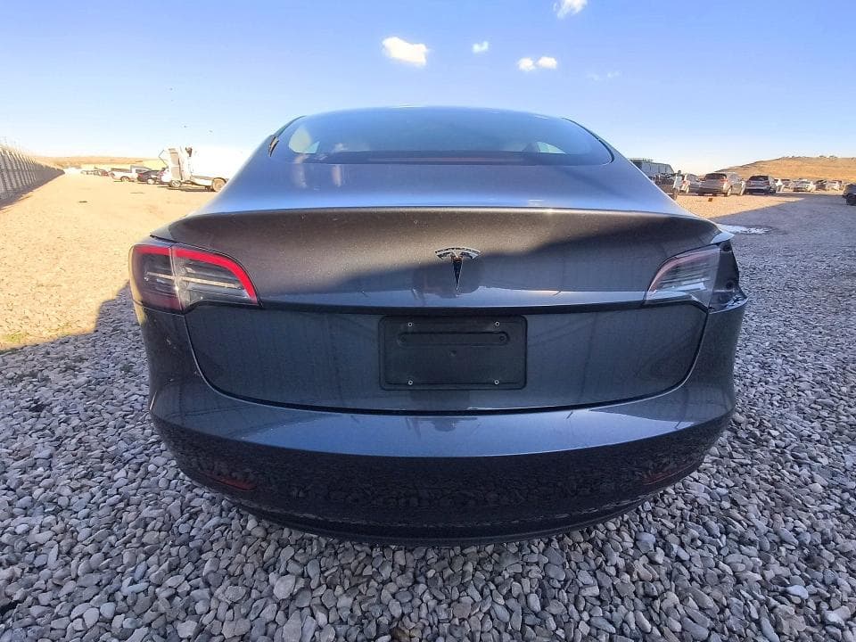 2023 TESLA MODEL 3 6