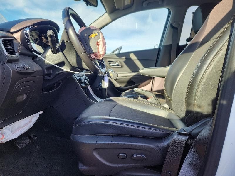 2019 CHEVROLET TRAX 1LT 7