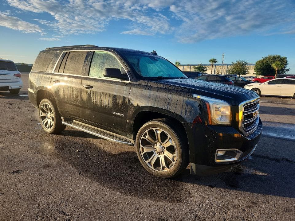 2019 GMC YUKON SLT 4