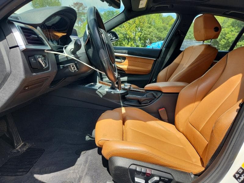 2018 BMW 330 XI 7