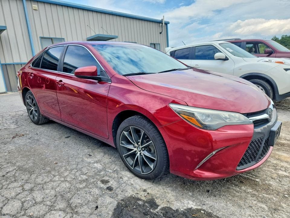 2017 TOYOTA CAMRY XSE V6 4
