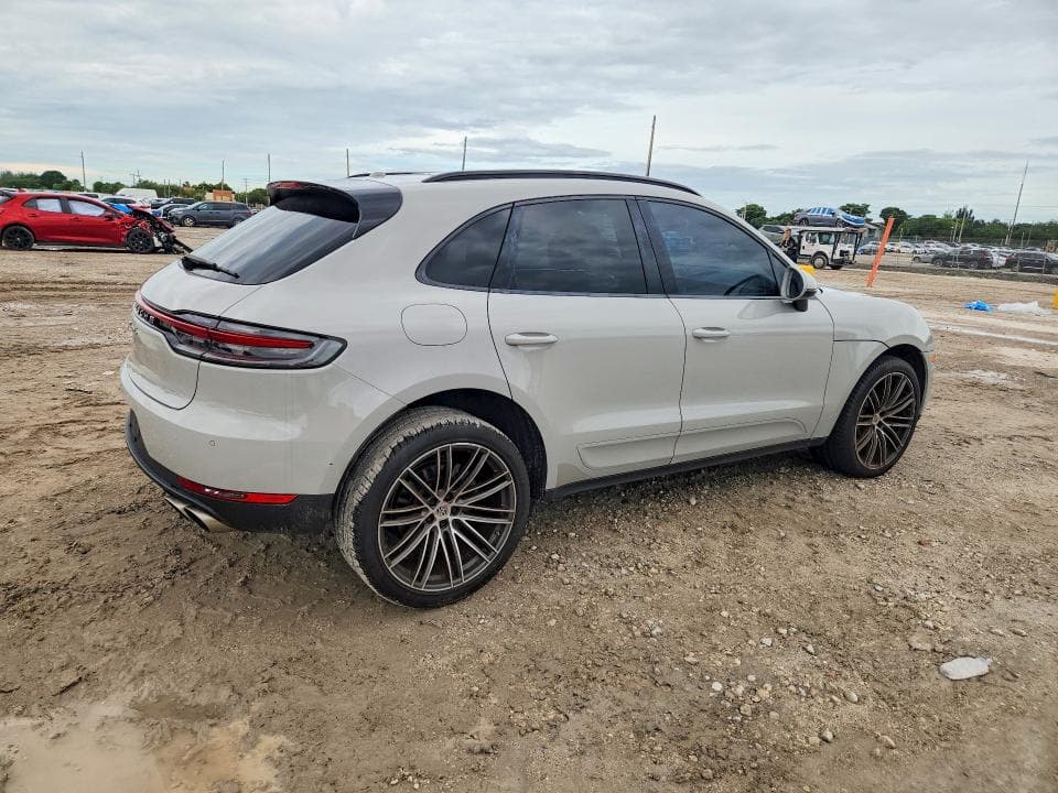 2020 PORSCHE MACAN S 3