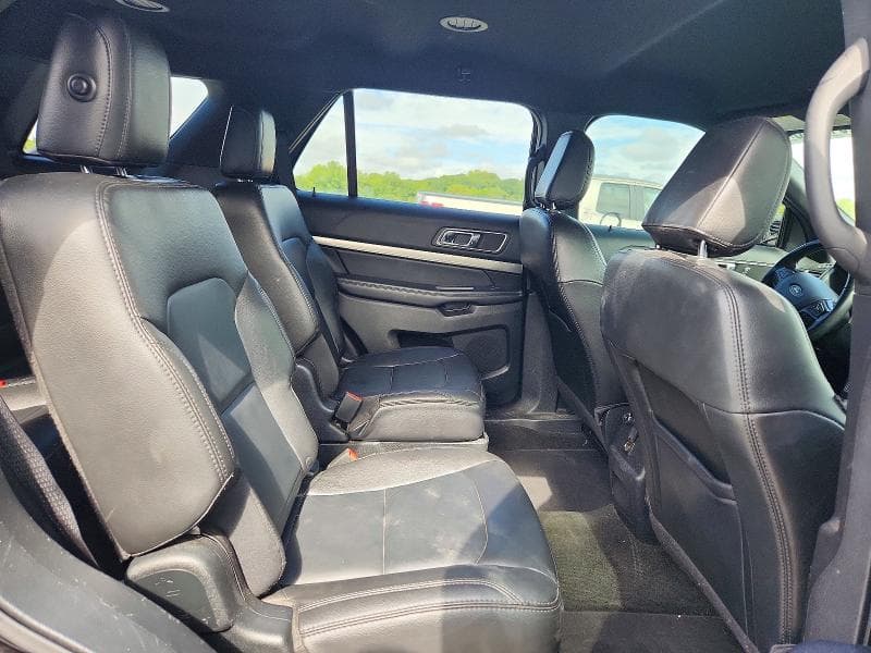2018 FORD EXPLORER XLT 11