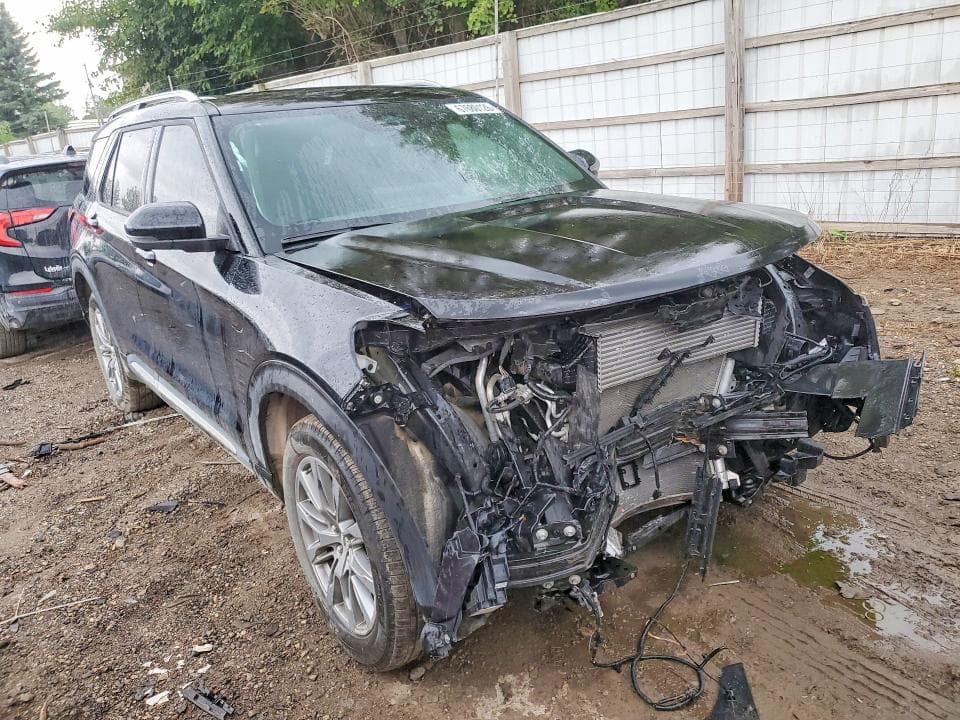 2025 FORD EXPLORER PLATINUM 4