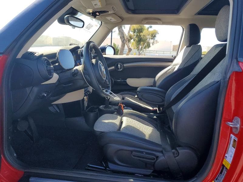 2021 MINI COOPER SE 7