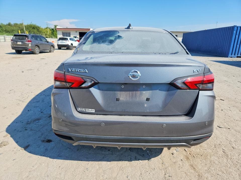 2021 NISSAN VERSA SV 6