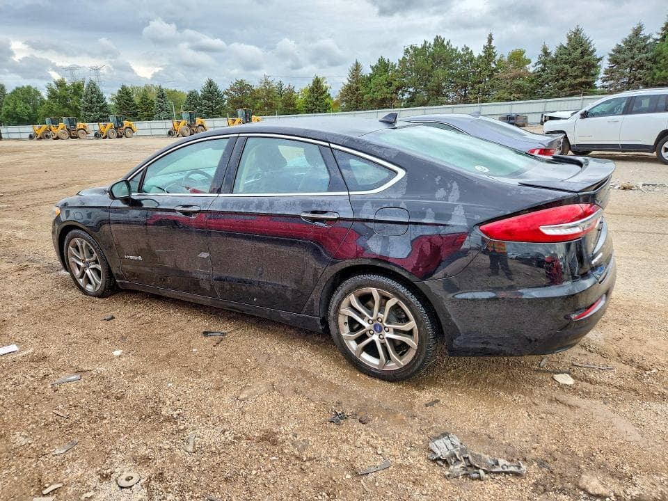 2019 FORD FUSION TITANIUM 2