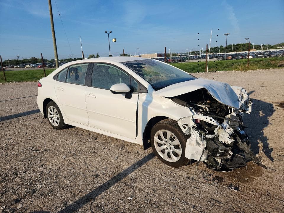 2023 TOYOTA COROLLA LE 4