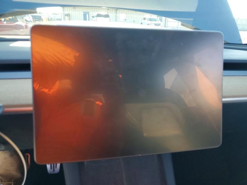 2022 TESLA MODEL 3 9