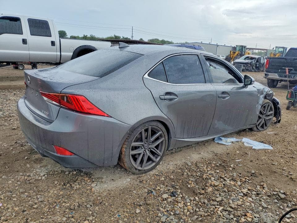2018 LEXUS IS 300 3