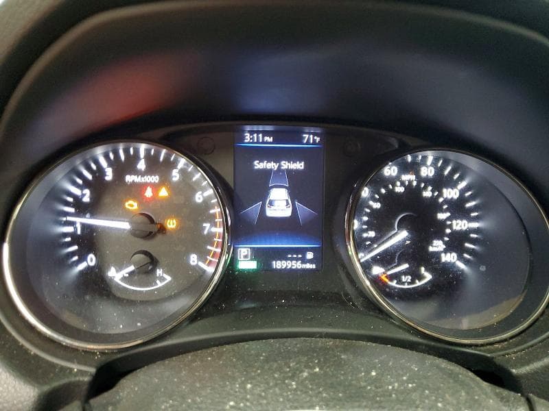 2018 NISSAN ROGUE SV 9
