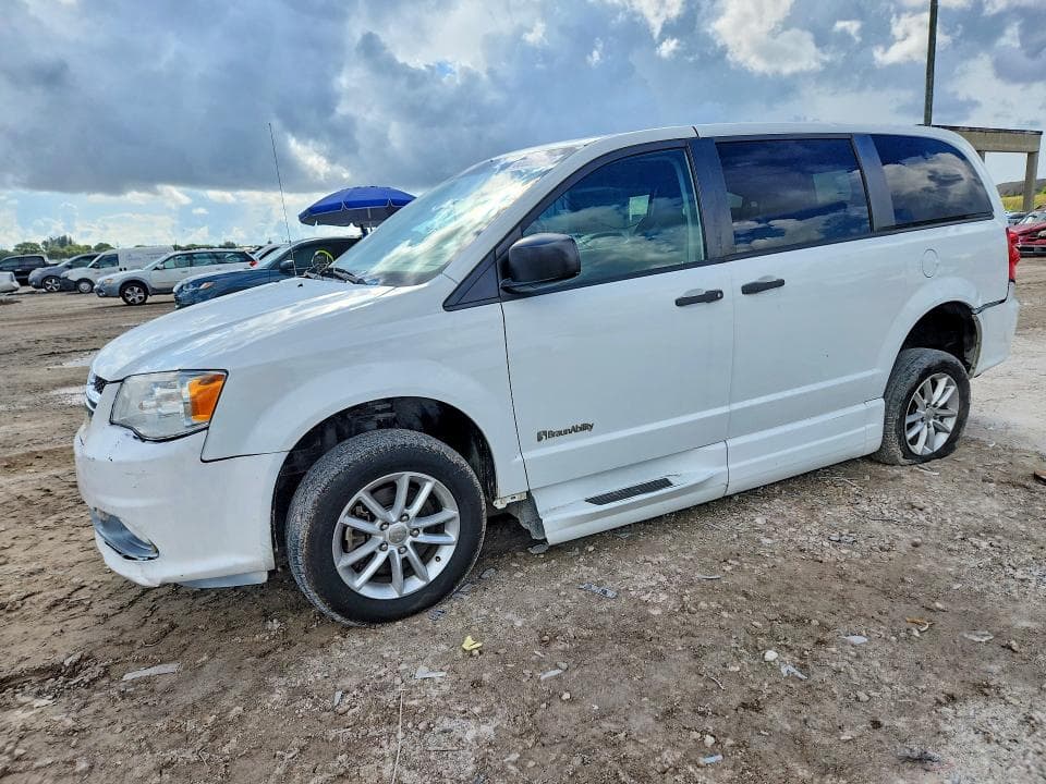 2019 DODGE GRAND CARAVAN SE