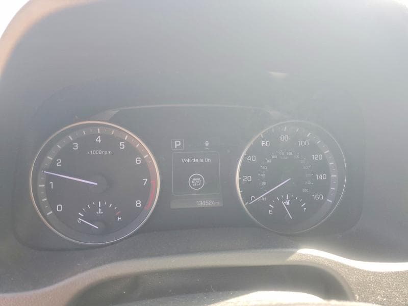 2017 HYUNDAI ELANTRA LIMITED 9