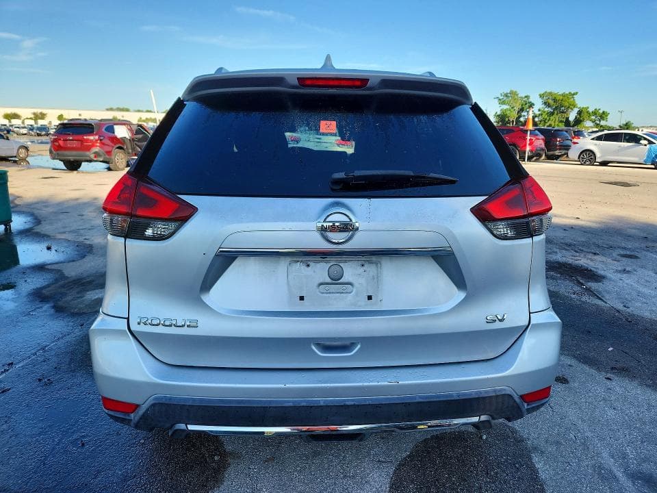 2018 NISSAN ROGUE SV 6