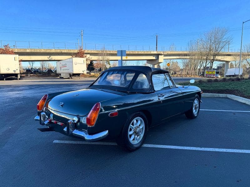 1972 MGB CONVERTABL 4- SPEED OVERDRIVE 4