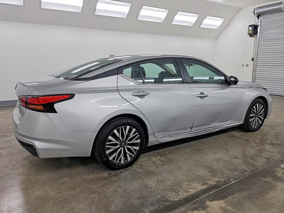 2025 NISSAN ALTIMA SV 3