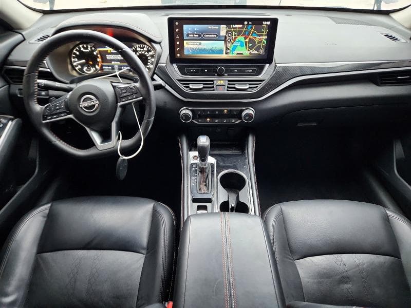 2023 NISSAN ALTIMA SR 8