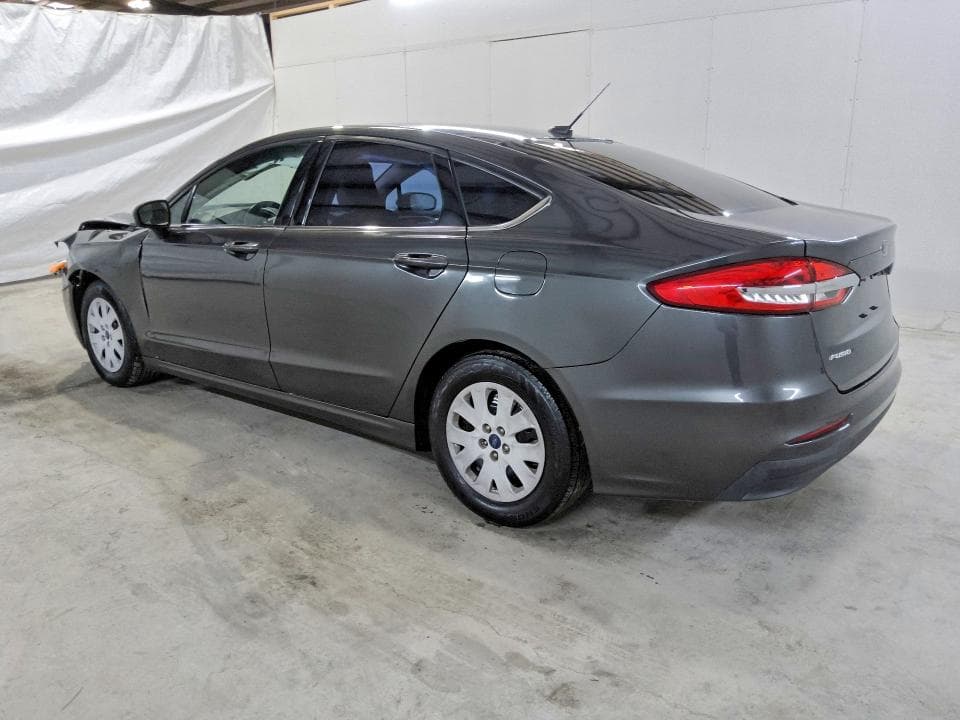 2019 FORD FUSION S 2