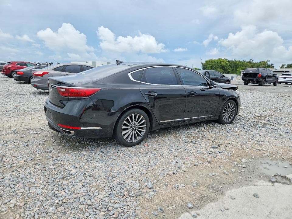 2017 KIA CADENZA PREMIUM 3