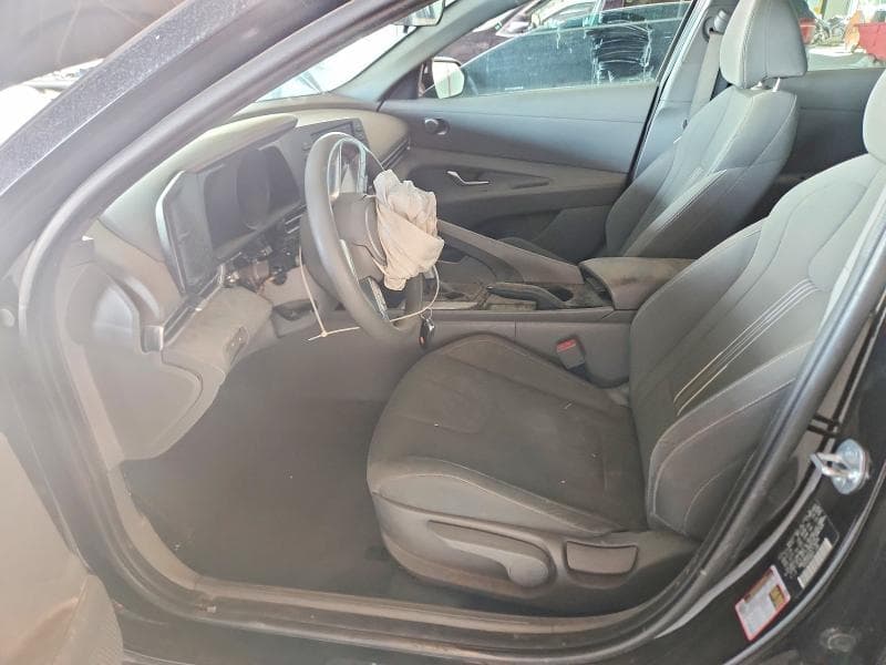 2023 HYUNDAI ELANTRA SEL 7