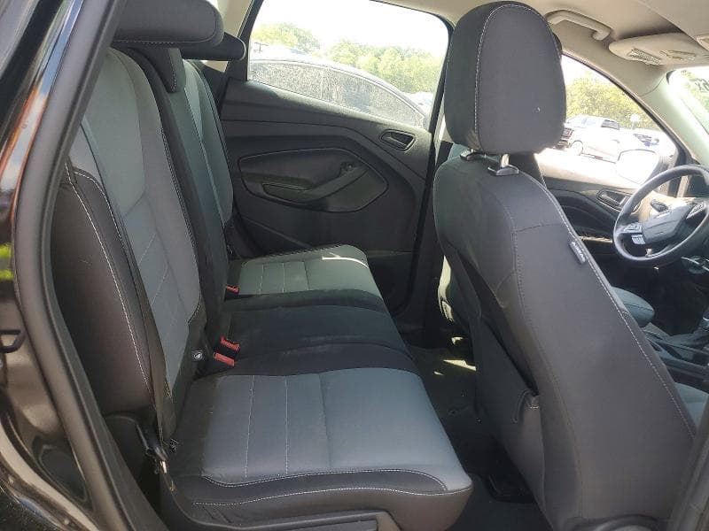 2017 FORD ESCAPE S 11