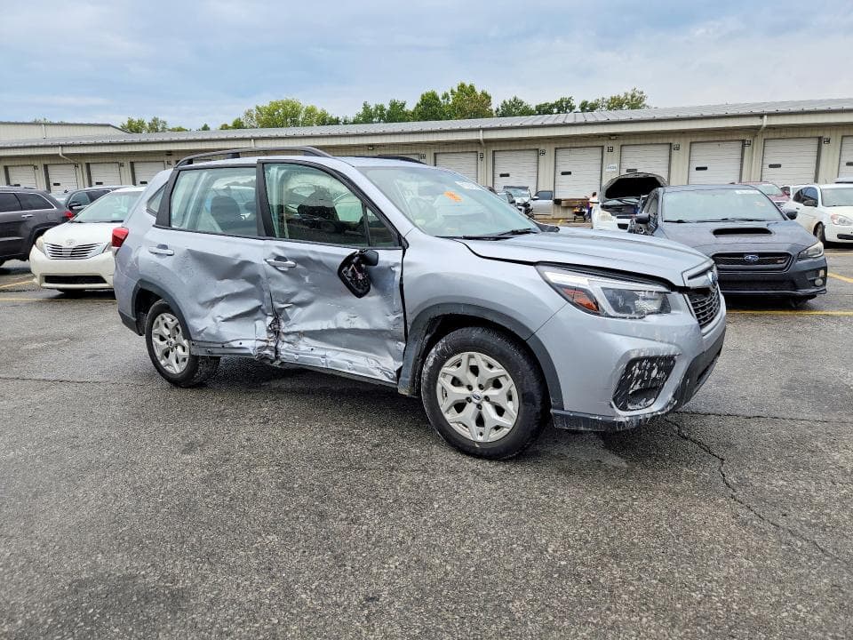 2021 SUBARU FORESTER 4