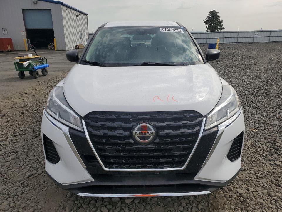 2021 NISSAN KICKS S 5