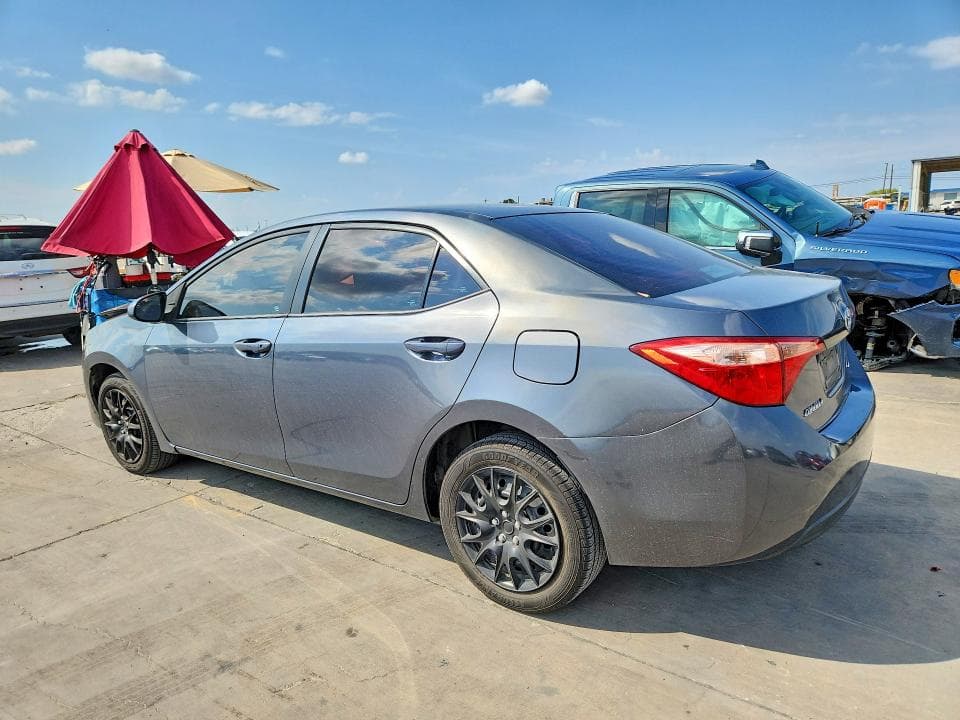 2017 TOYOTA COROLLA LE 2