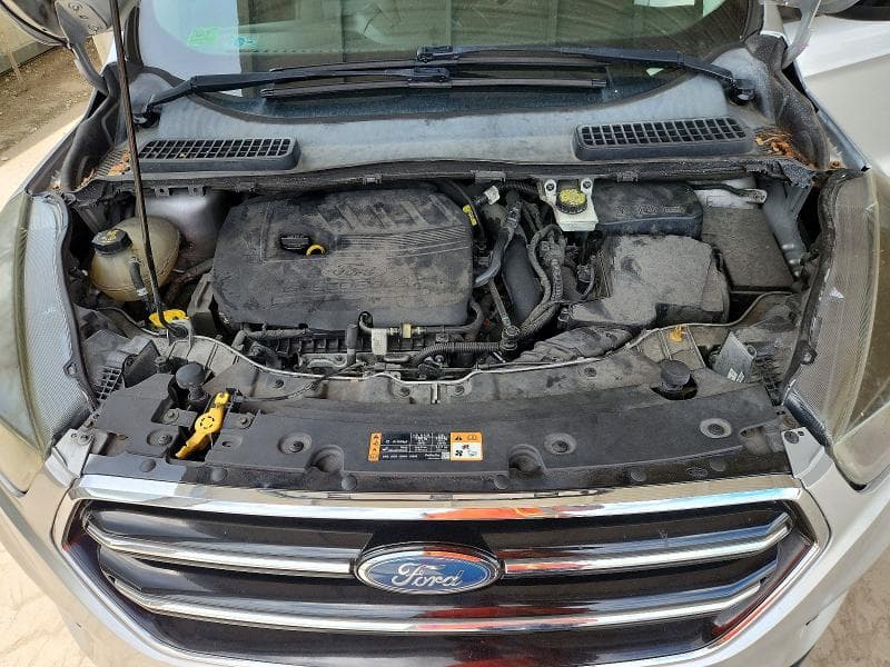 2017 FORD ESCAPE SE 12