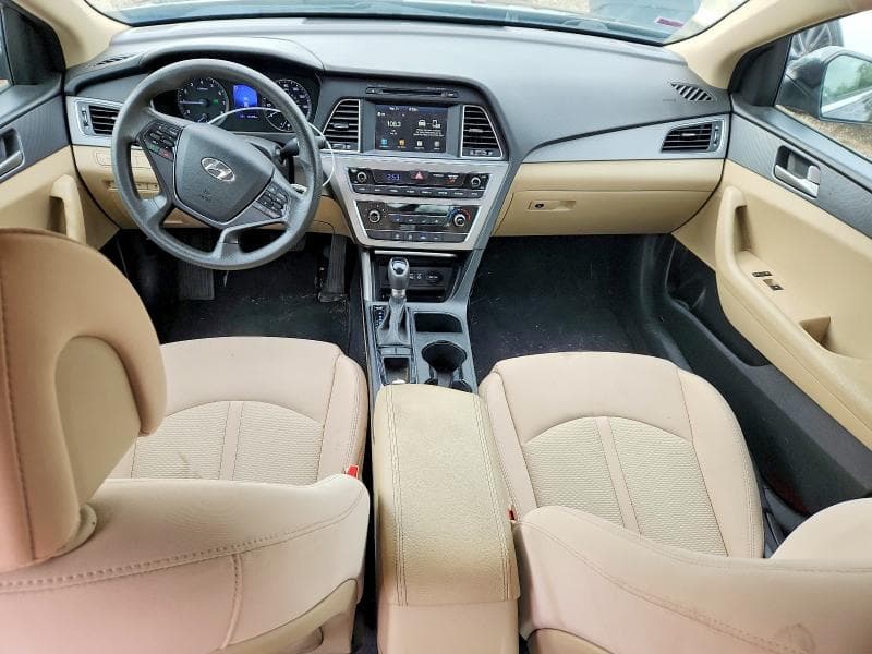 2017 HYUNDAI SONATA SE 8