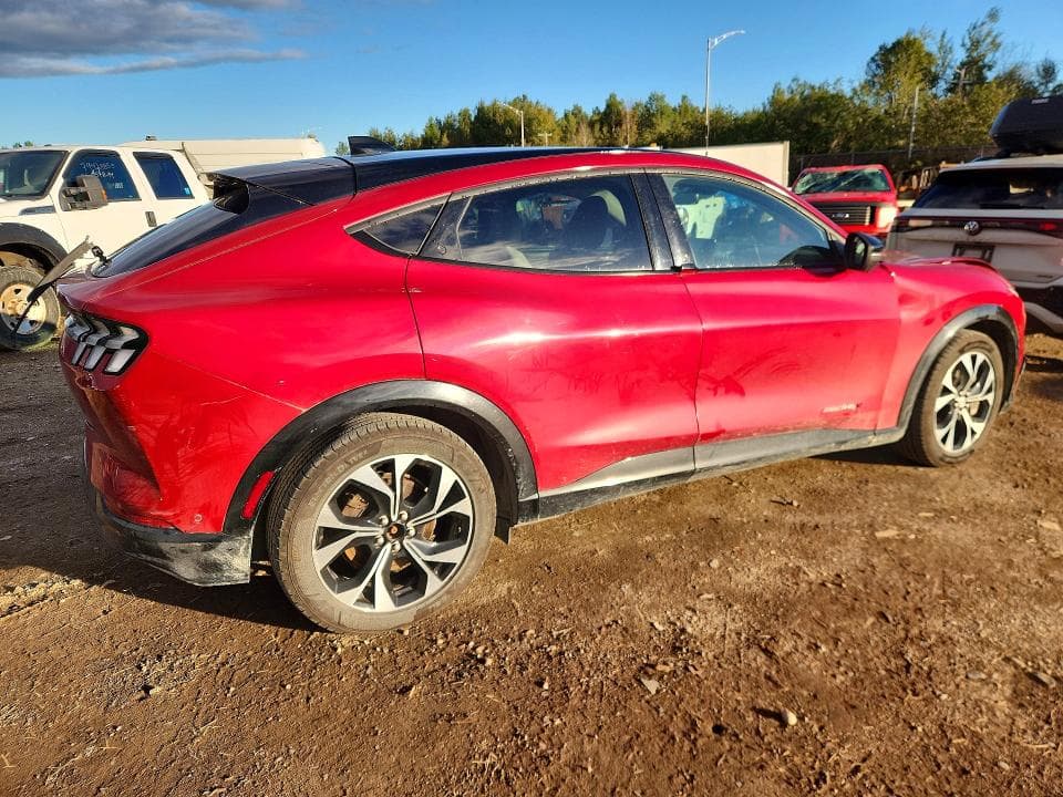 2021 FORD MUSTANG MACH-E PREMIUM 3