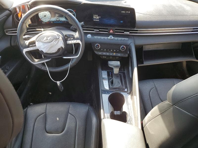2023 HYUNDAI ELANTRA LIMITED 8