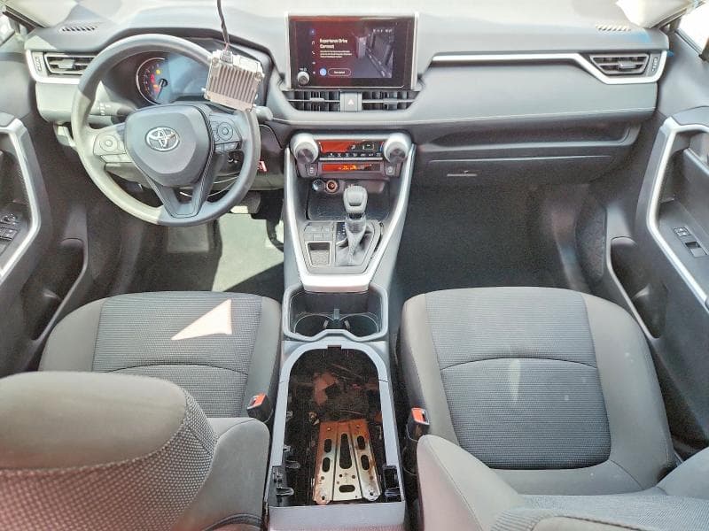 2025 TOYOTA RAV4 LE 8