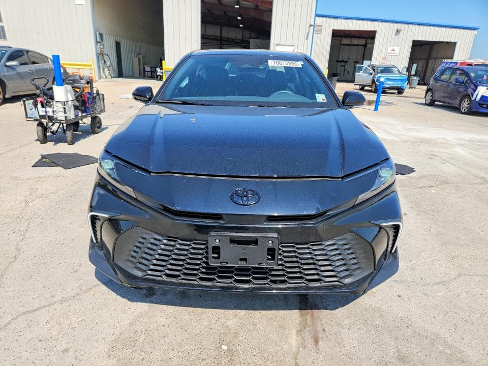 2026 TOYOTA CAMRY SE 5