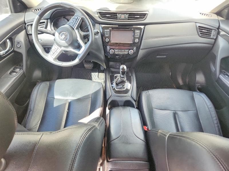 2017 NISSAN ROGUE SL 8